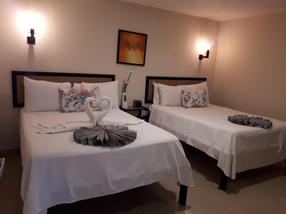 Brisas 10 Beachside Suites Cancun Luaran gambar