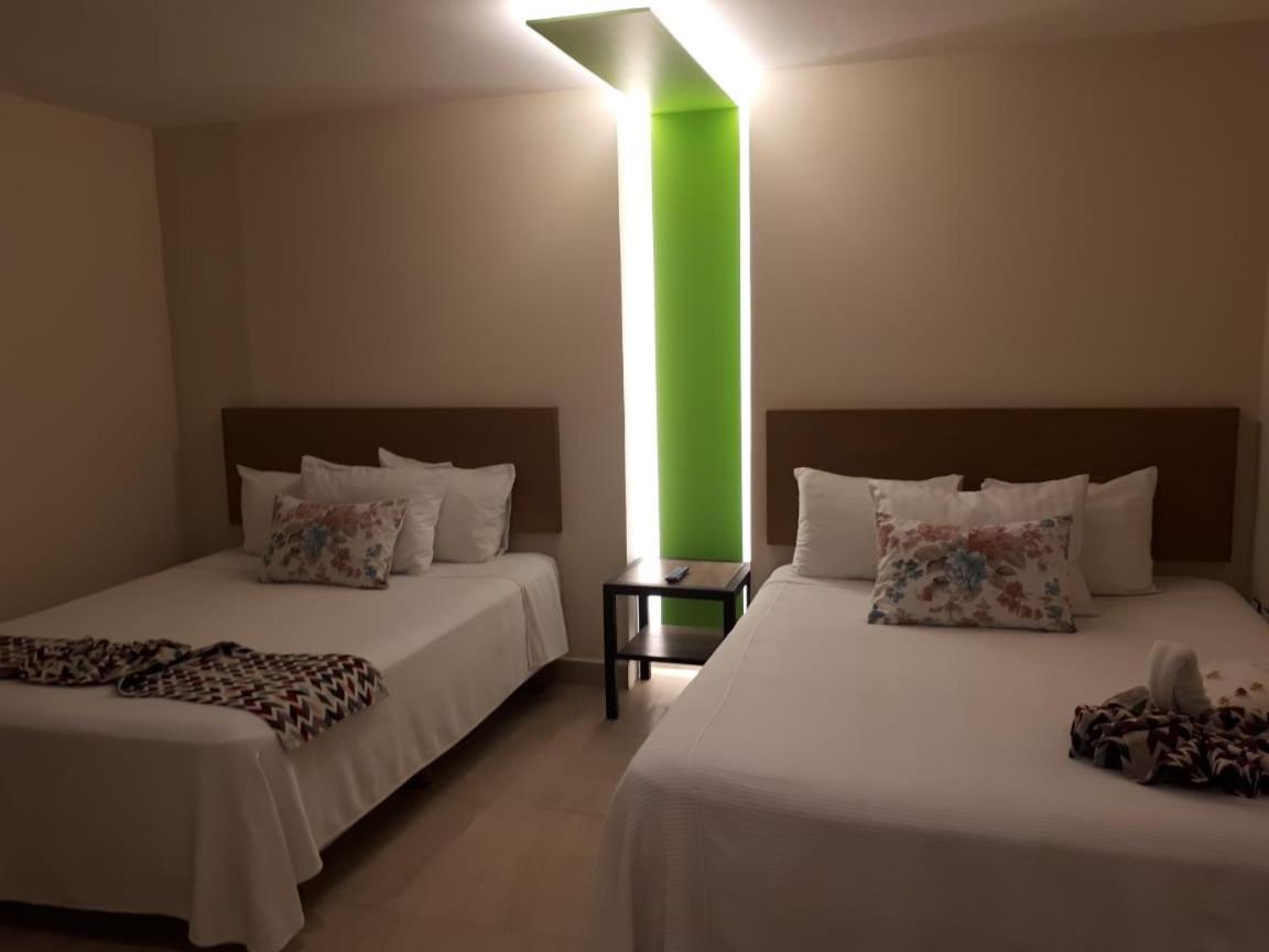 Brisas 10 Beachside Suites Cancun Luaran gambar