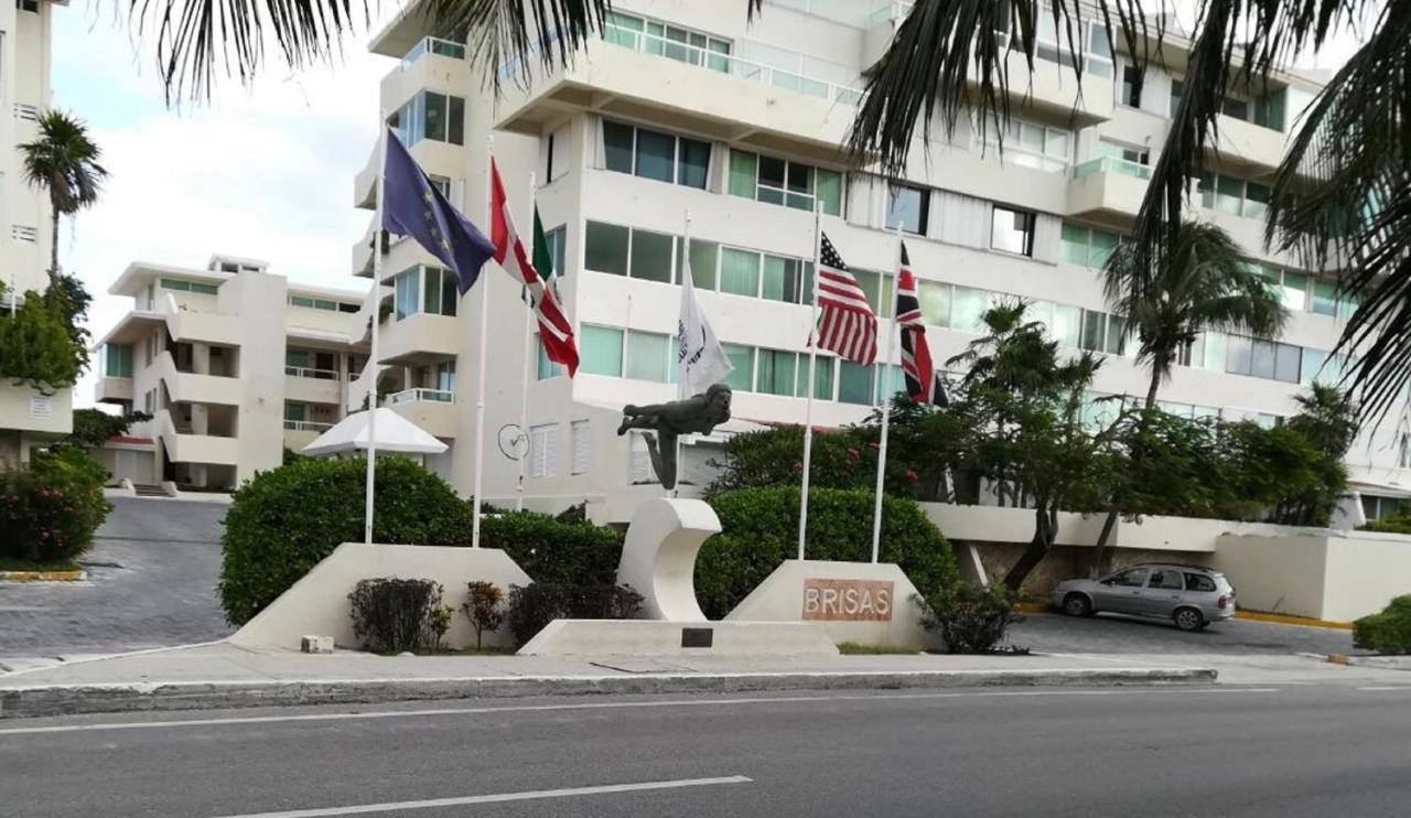 Brisas 10 Beachside Suites Cancun Luaran gambar