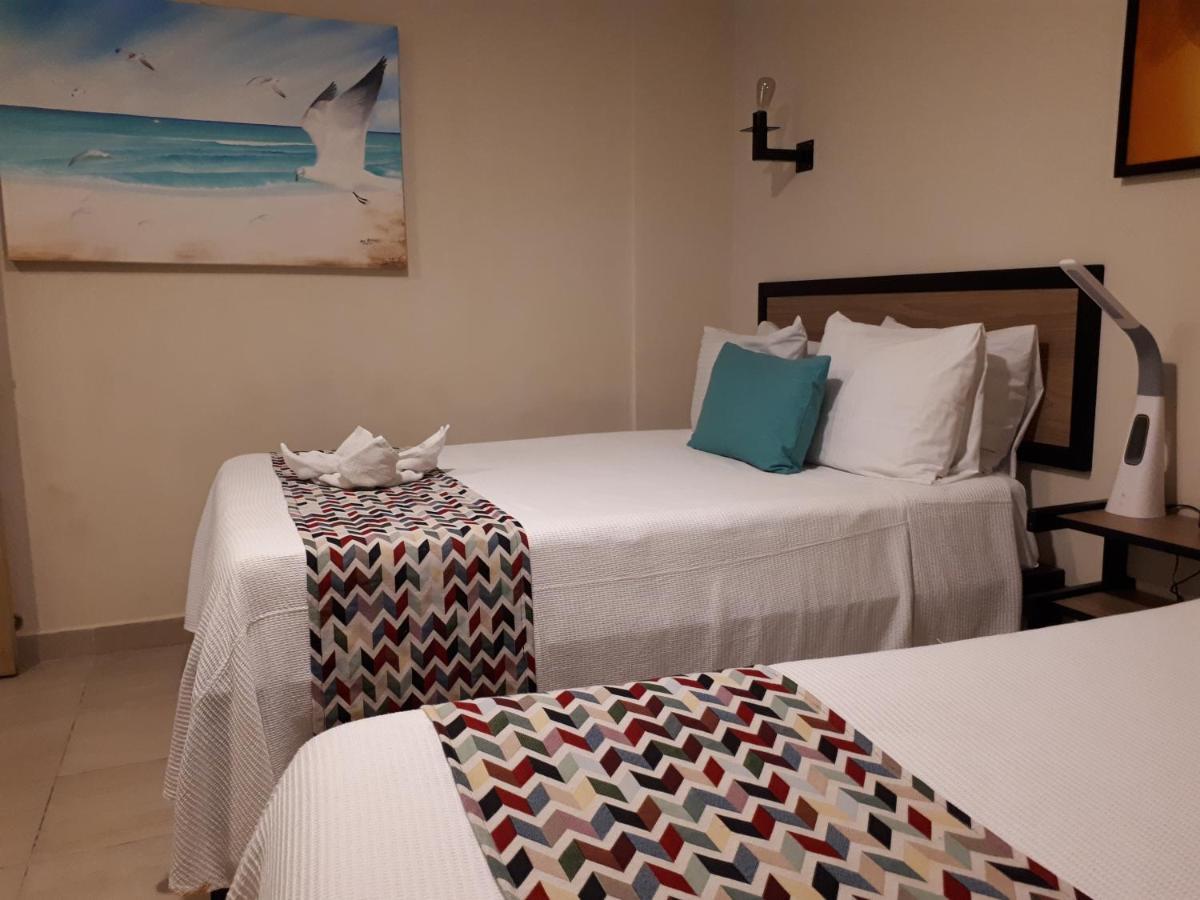 Brisas 10 Beachside Suites Cancun Luaran gambar